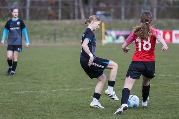 Bild 226 - wBJ VfL Pinneberg - Waldd�rfer SV : Ergebnis: 5:0
